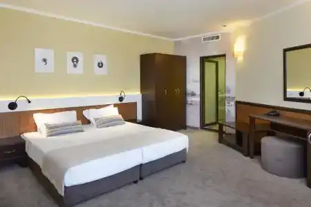 Nobel Ultra All Inclusive - Free Beach Access - 66