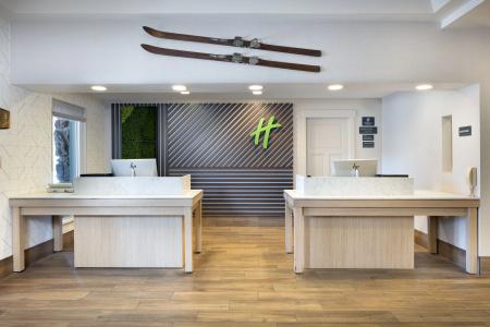 Holiday Inn, An Ihg - 46