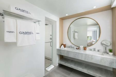 The Gabriel Miami South Beach, Curio Collection by Hilton - 8