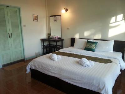 Bamboo House Resort - 4