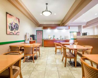 Quality Inn & Suites - 22