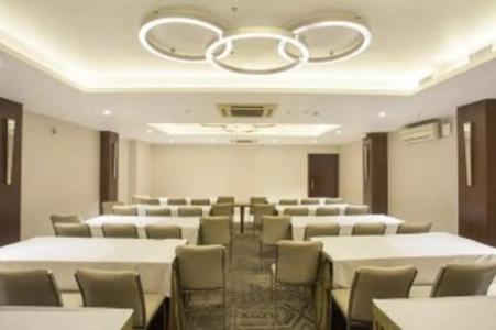 Connaught Royale Delhi - 12
