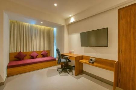 Lilac, 5th Block - 2