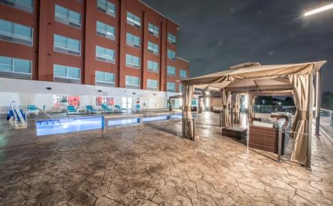 Holiday Inn Express & Suites - Houston Westchase - Westheimer, an IHG - 9