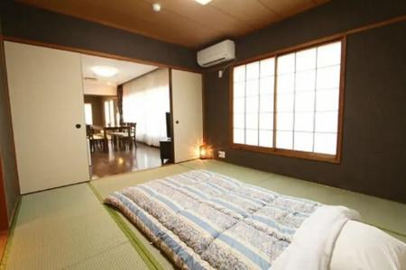 Livemax Tokyo Kiba - 40