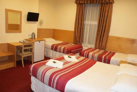 Oyo London Guest House - 6