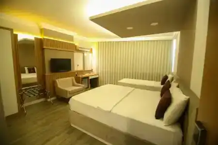 Cevik Palace Otel - 36