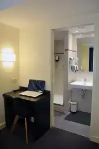 Hôtel Des Quatrans - 48