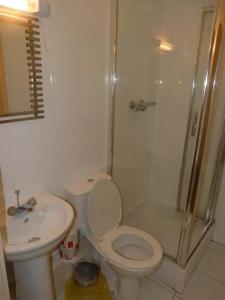 International Inn - 32