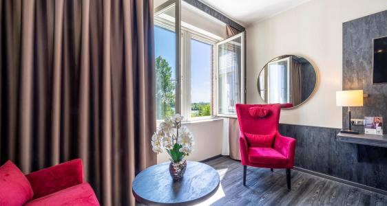 Plaza Schwerin; Sure Collection By Best Western - 75