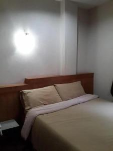 White Orchid Inn I - 11