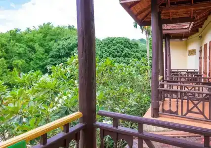 Phuwanalee - 37