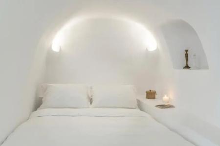 Cocoon Suites - 103