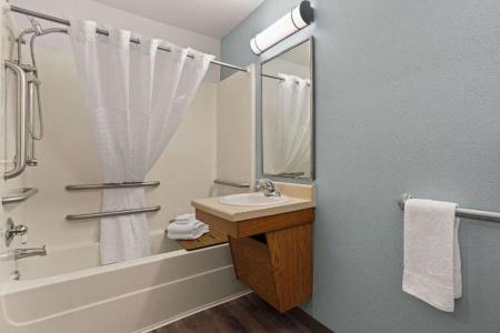 Woodspring Suites West In Qd - 7