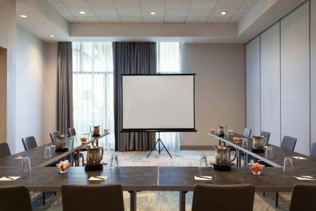 Residence Inn by Marriott Orlando at Millenia - 34