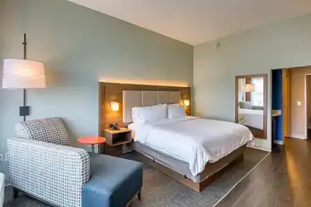 Holiday Inn Express & Suites - Charlotte - South End, An Ihg - 99