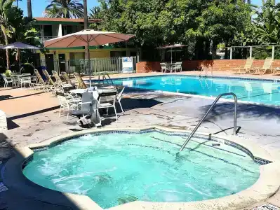 Legacy Resort & Spa - 10