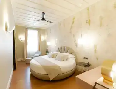 Castellano & Suites - 34