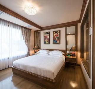 Peak Nimman Prestige - 33
