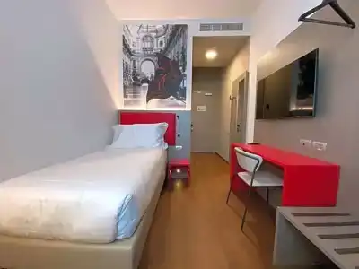 Amedia Milano - 9