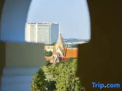 Palace Gate & Residence - 116