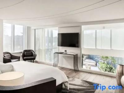 JW Marriott Parq - 191