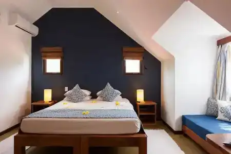 L'Hirondelle Self Catering Guest House - 35