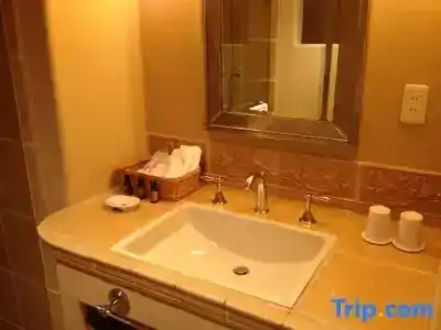 Poppy Springs Resort & Spa - 72