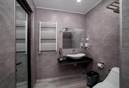 Amiranis Parki - 6