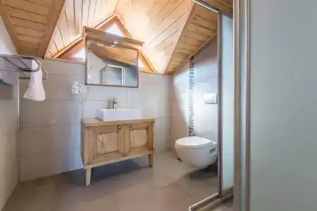 Veziroğlu Apart - 121
