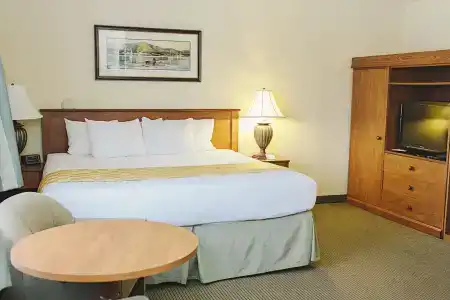 Inn - 3