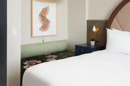 Indigo Houston at the Galleria, an IHG Hotel - 48