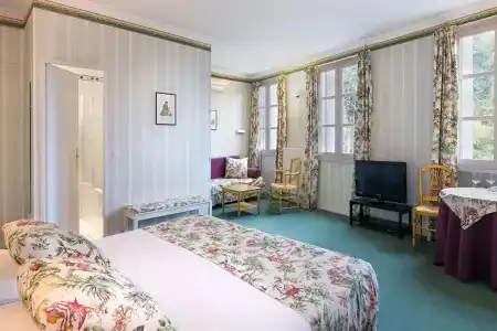 Best Western Le Guilhem - 52