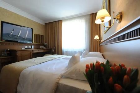 Włoski Boutique Stare Miasto Poznań zapłać bonem turystycznym - 145