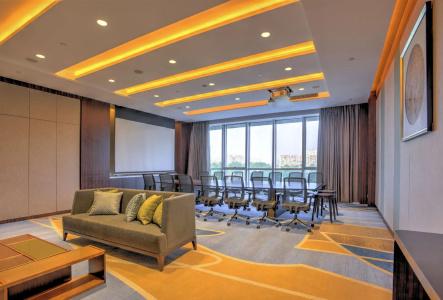Hilton Garden Inn Chengdu Huayang - 12