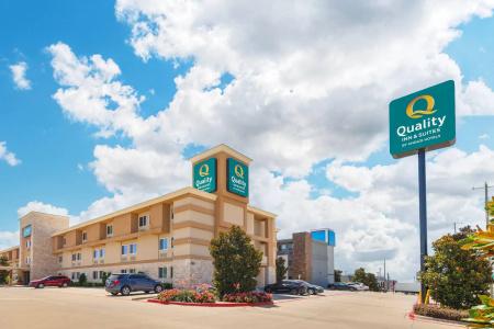 Quality Inn & Suites - 0