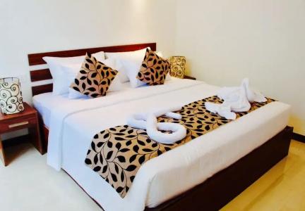 8+ Plus Motels - 53