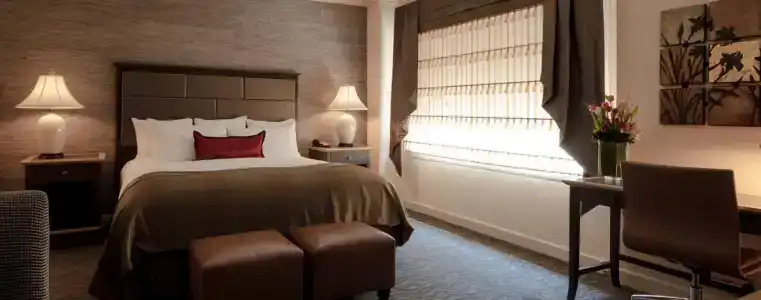 The Whitehall - 38