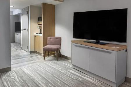 Hilton Garden Inn South - 66