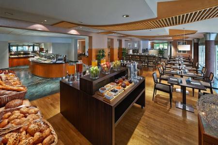 Hilton Bonn - 11