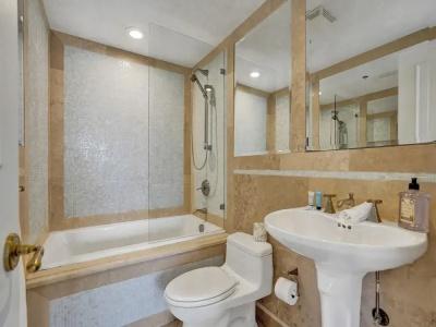 The Alexander All Suites - 351