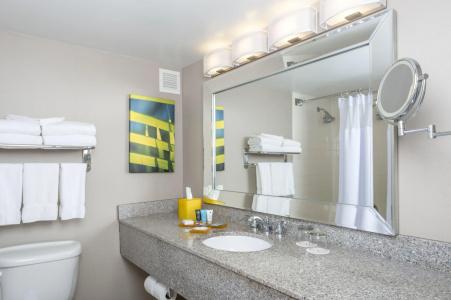 Sonesta Miami Airport - 6