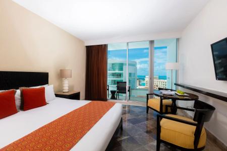 Krystal Grand Cancun - 1