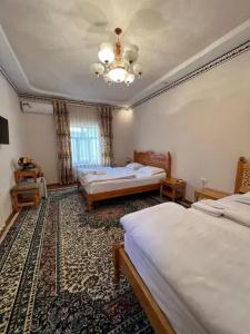 Old Bukhara Boutique - 68