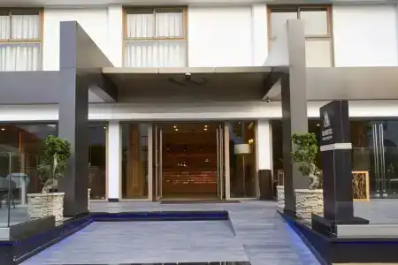 Mabrouk and Suites- Adult only - 0