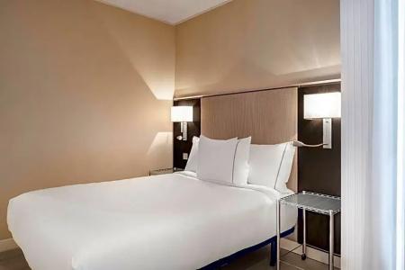Ac Irla By Marriott - 16
