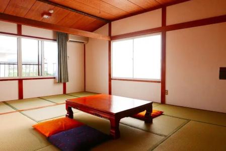 K's House Fuji View - Travelers Hostel - 40