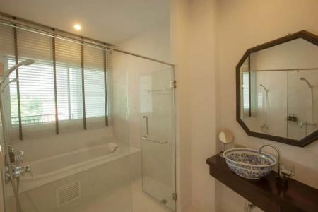 Ndol Streamside Thai Villas - 9