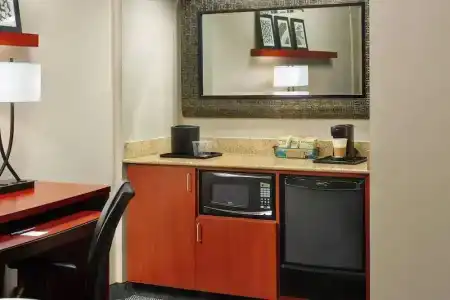 Courtyard By Marriott Baton Rouge Acadian Centre/Lsu Area - 50