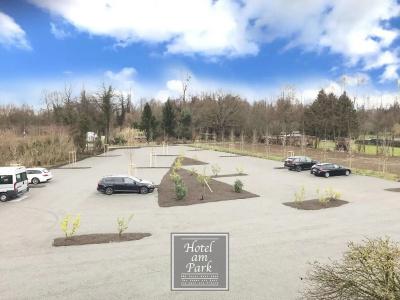am Park - 13